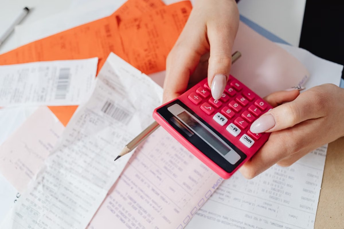 How Is the Cost of Judgment-Based Enforcement Calculated?