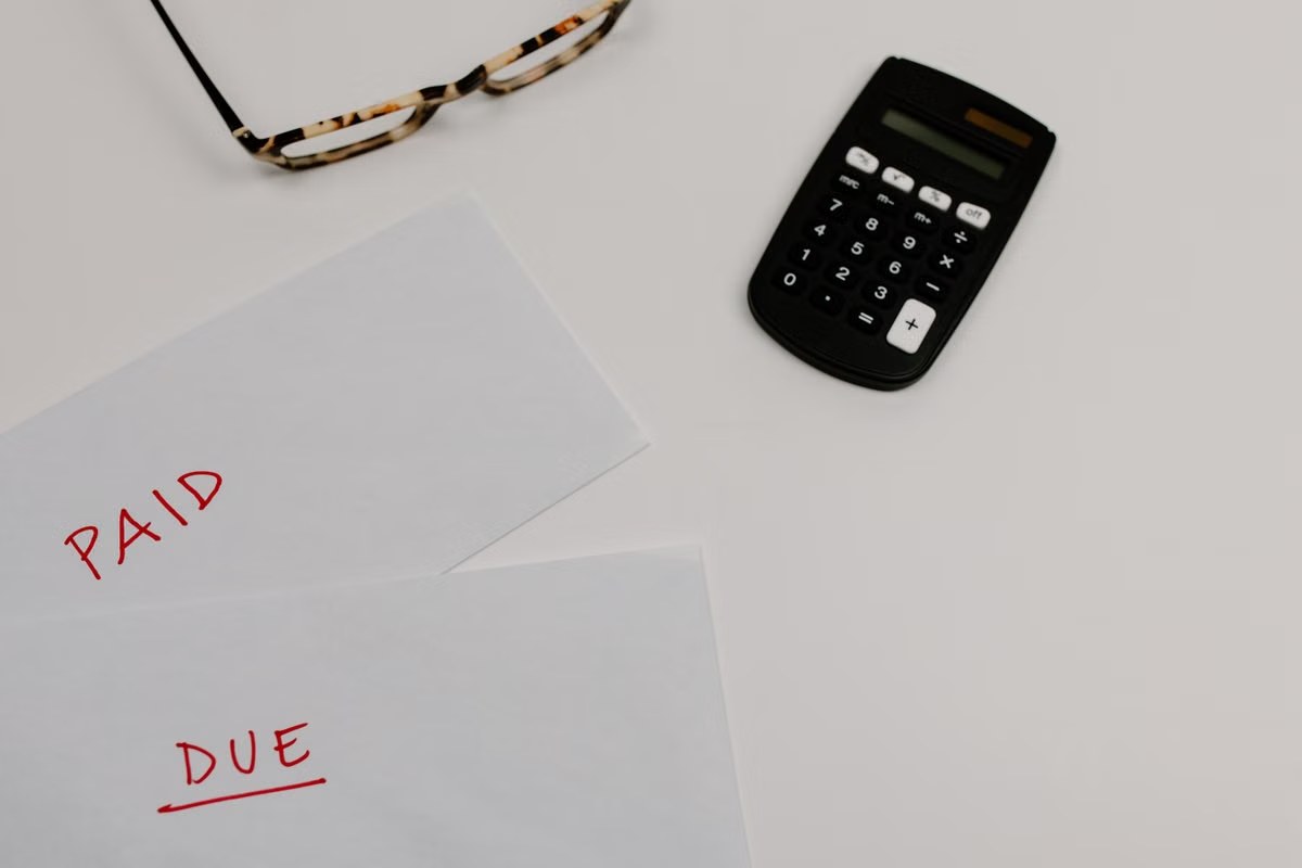How Is the Cost of Enforcement Without a Judgment Calculated?